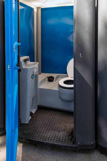 Best Portable bathroom rental  in Nevada, IA